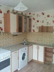 Сдам 2к.кв. с хорошим ремонтом в Андреевке дом 10